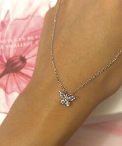 Collier papillon