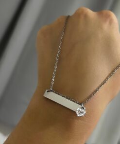 Collier personnalisé cœur sur la plaque
